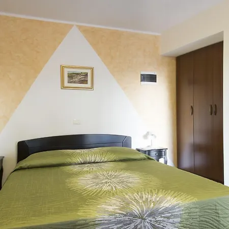 Guest house Marija 3*